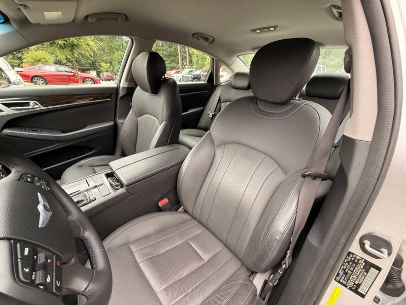 2015 Hyundai Genesis
