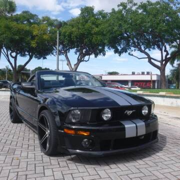 2006 Ford Mustang for sale at Choice Auto in Fort Lauderdale FL