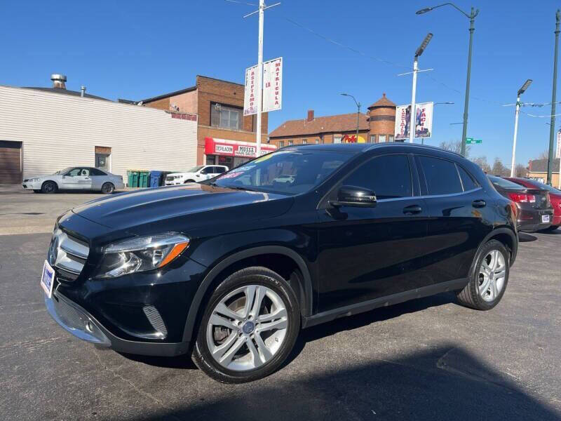 2016 Mercedes-Benz GLA-Class GLA250 photo 7