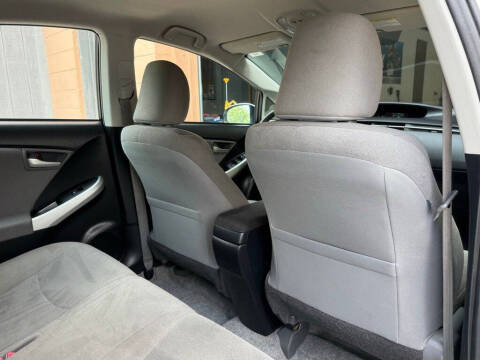 2015 Toyota Prius Three