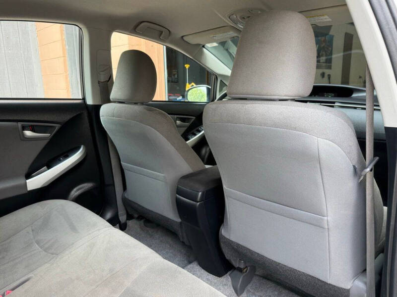 2015 Toyota Prius Three