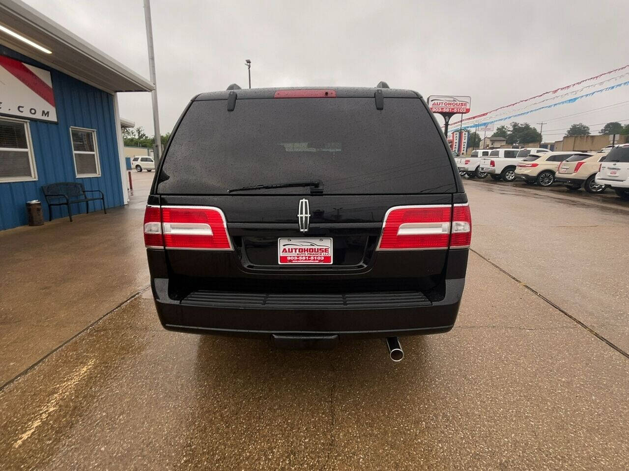 2007 Lincoln Navigator for sale at Autohouse Auto Finance in Tyler, TX