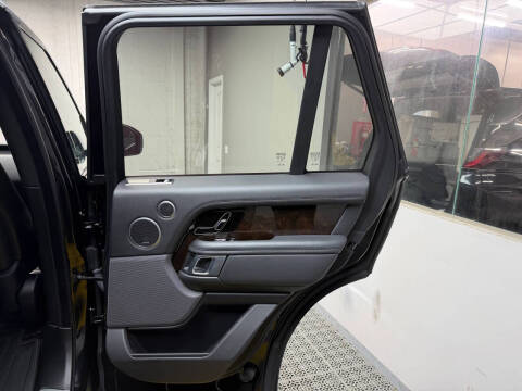 2020 Land Rover Range Rover P525 HSE