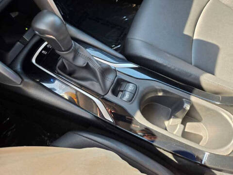 2024 Toyota Corolla Cross XLE