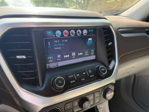 2017 GMC Acadia SLT-2