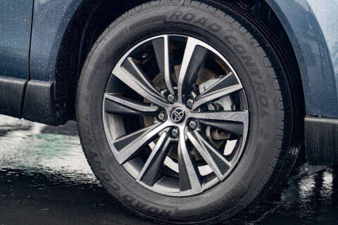 2021 Toyota Venza LE