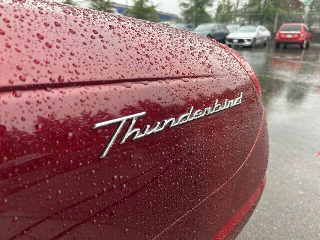 2004 Ford Thunderbird Deluxe