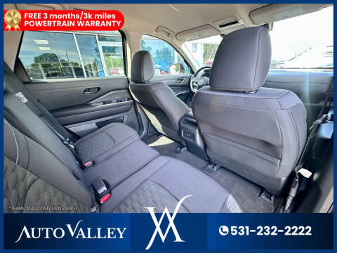 2024 Nissan Pathfinder S