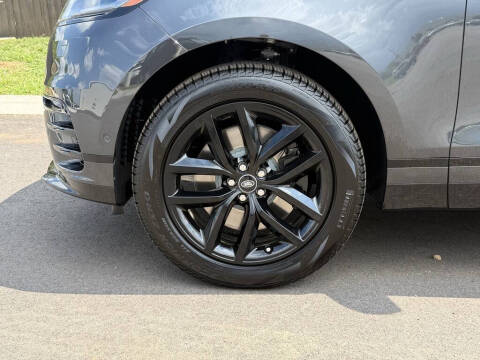 2026 Land Rover Range Rover Velar P250 Dynamic SE