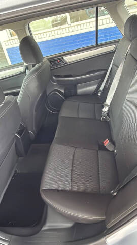 2017 Subaru Outback 2.5i