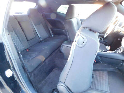 2016 Dodge Challenger SXT