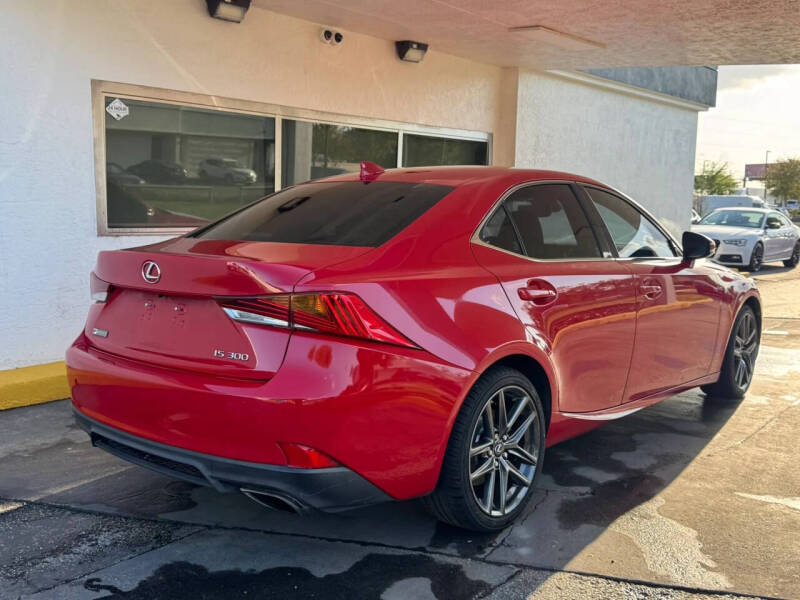 2018 Lexus IS 300