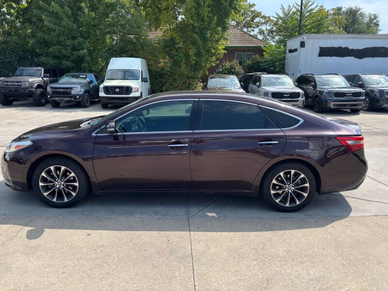 2017 Toyota Avalon XLE