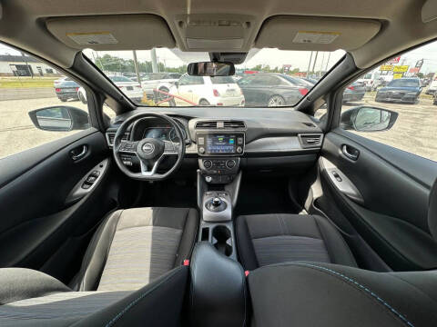 2023 Nissan LEAF S