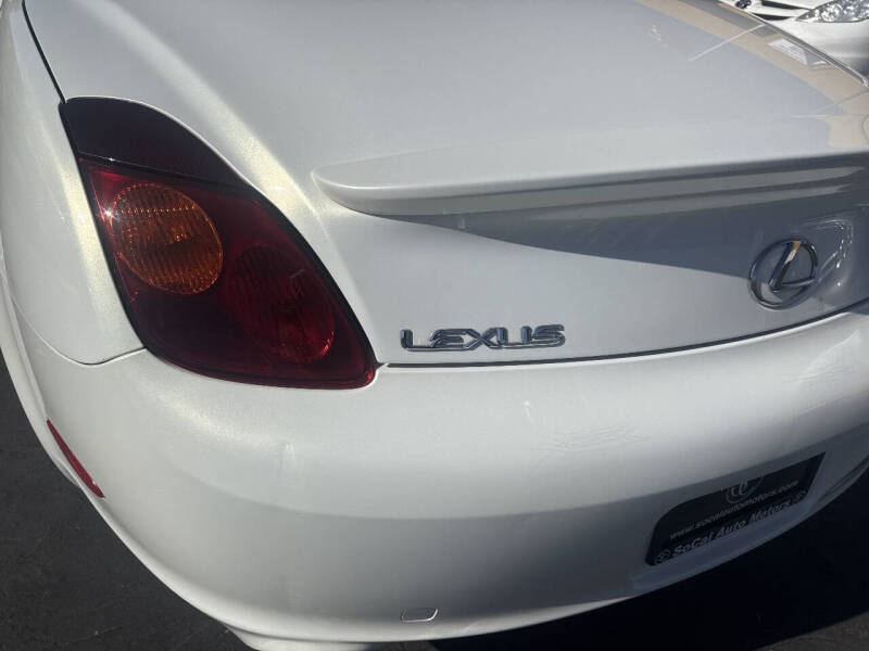 2002 Lexus SC 430