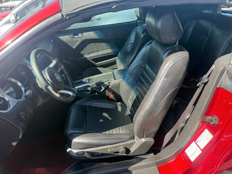 2014 Ford Mustang V6 Premium