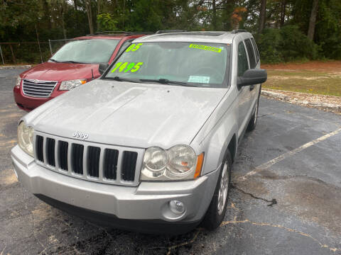 2005 Jeep Grand Cherokee for sale at TOP OF THE LINE AUTO SALES in Fayetteville NC