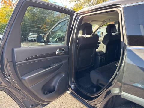 2011 Jeep Grand Cherokee Laredo