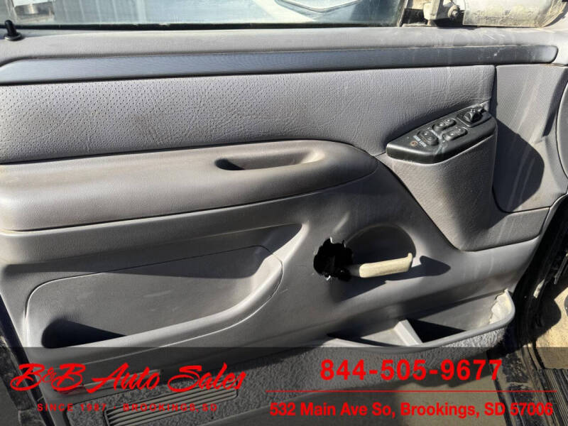 1995 Ford Bronco XLT