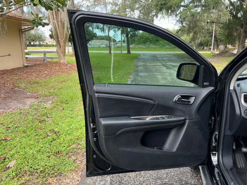 2019 Dodge Journey Crossroad