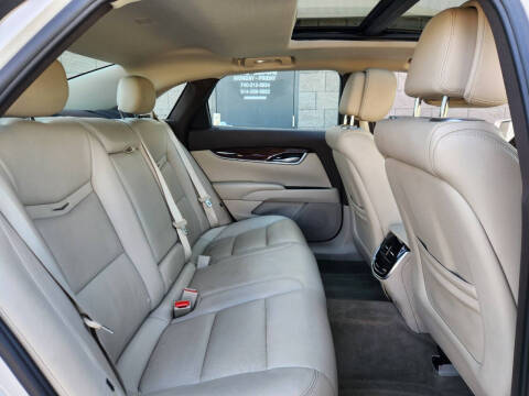2013 Cadillac XTS Premium Collection