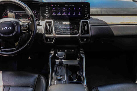 2023 Kia Sorento X-Line S