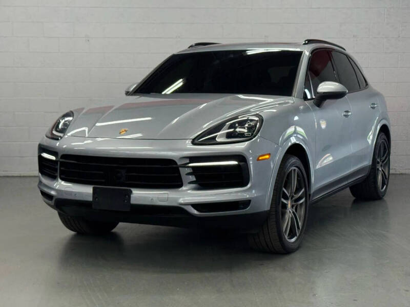 2023 Porsche Cayenne Base's photo