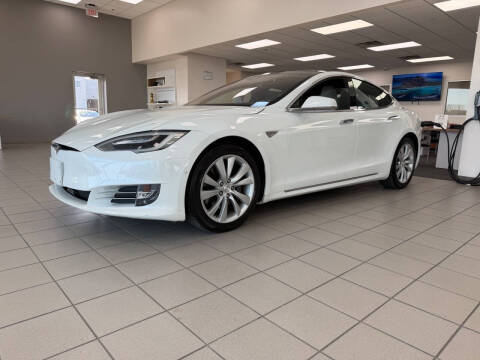 2016 Tesla Model S 90D