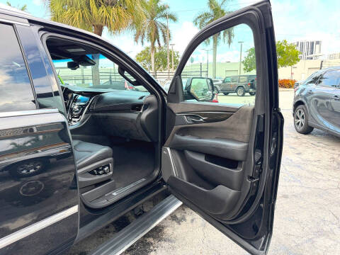 2016 Cadillac Escalade Platinum