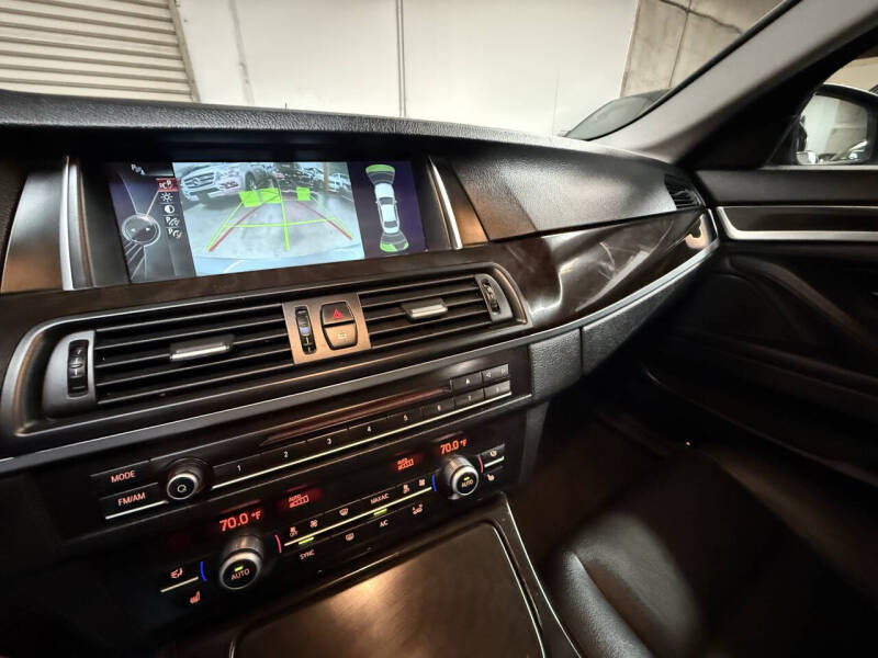 2014 BMW 5 Series 528i