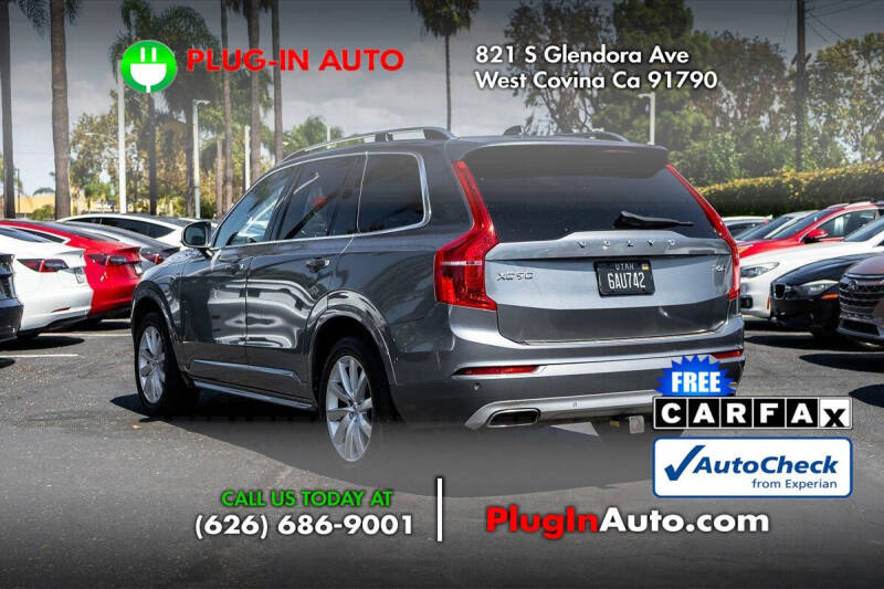 2016 Volvo XC90 T6 Momentum