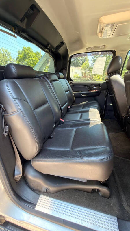 2013 Cadillac Escalade EXT Premium