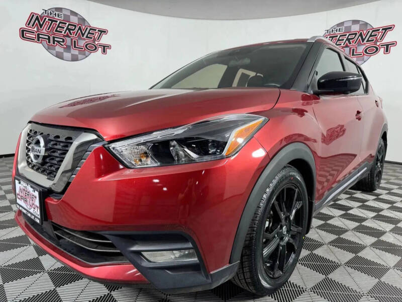 2020 Nissan Kicks SR