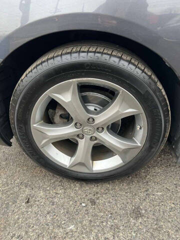 2013 Toyota Venza LE