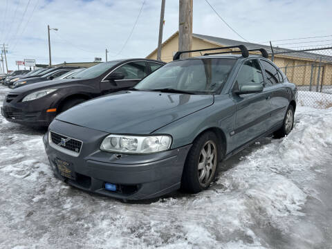 2004 Volvo S60 for sale at BELOW BOOK AUTO SALES in Idaho Falls ID