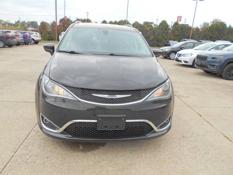 2020 Chrysler Pacifica Touring L