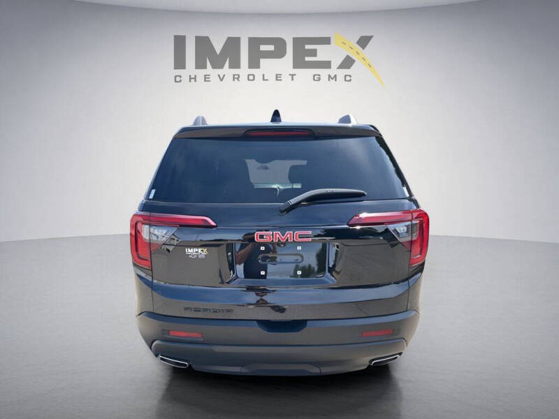 2023 GMC Acadia SLE