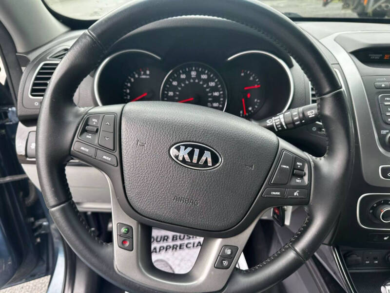 2015 Kia Sorento LX