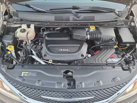 2018 Chrysler Pacifica Touring L Plus