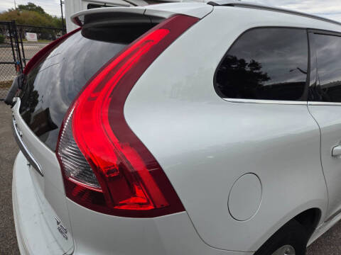 2015 Volvo XC60 T5 Premier