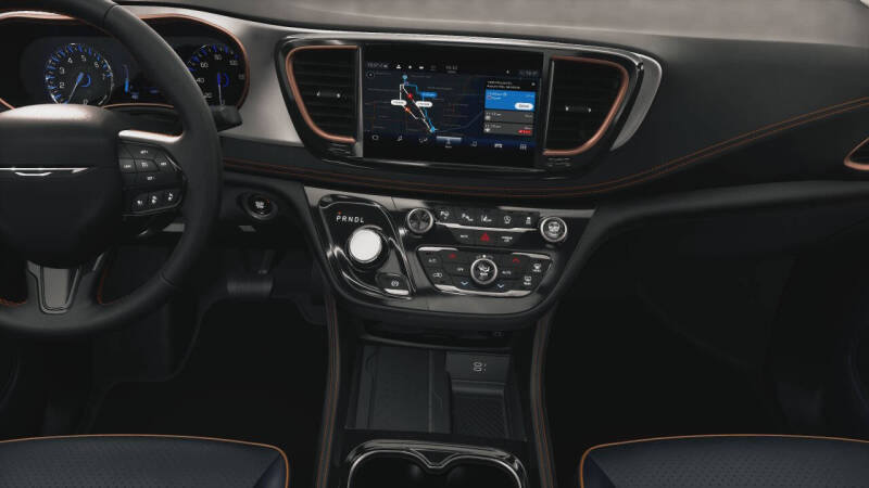 2027 Chrysler Pacifica Pinnacle