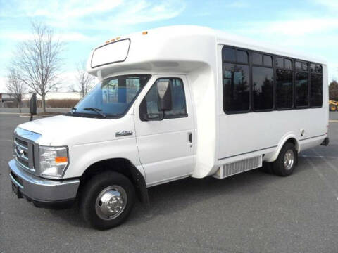 e450 passenger van