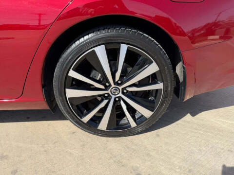 2021 Nissan Altima 2.5 SR