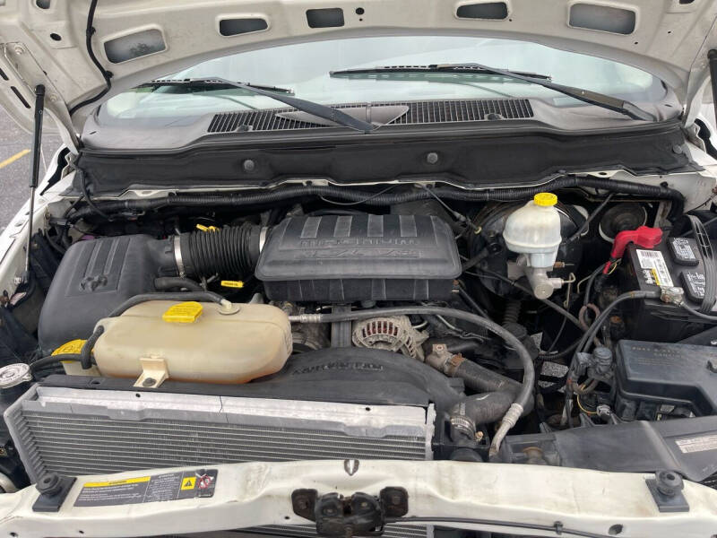 2004 Dodge Ram 1500 SLT