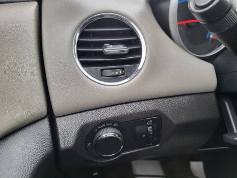 2013 Chevrolet Cruze LS Auto