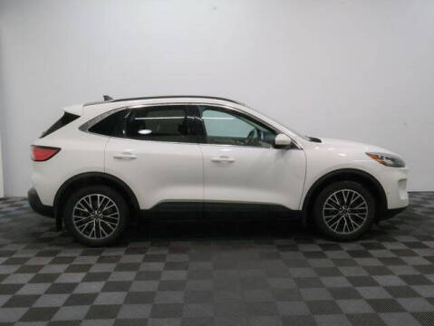 2021 Ford Escape Plug-In Hybrid Titanium