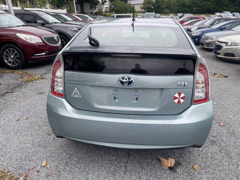 2013 Toyota Prius One