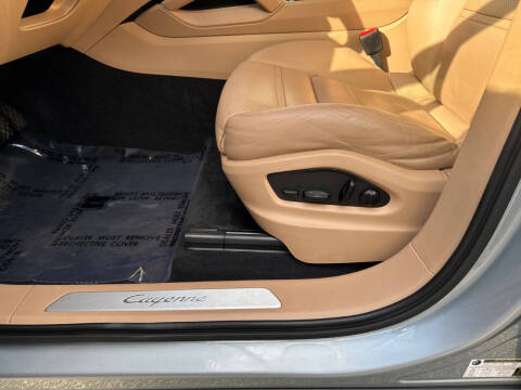 2023 Porsche Cayenne E-Hybrid