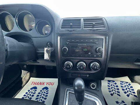 2013 Dodge Challenger SXT