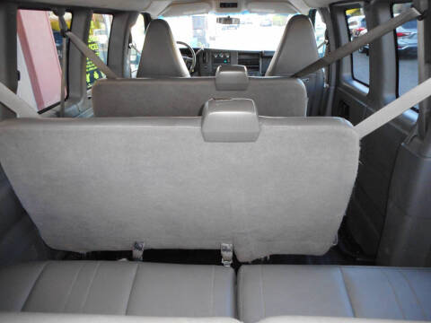 2017 Chevrolet Express LS 2500